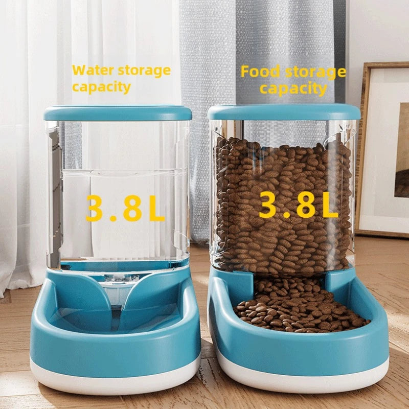 Napfstation mit wasserspender - 2 in 1